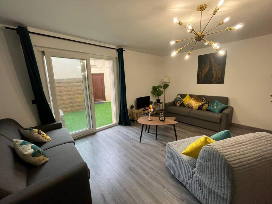 Suite Familiale - 15 Min Disney Bussy-Saint-Georges Esterno foto